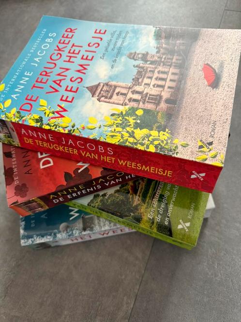 Anne Jacobs - De erfenis van het weesmeisje, Boeken, Literatuur, Zo goed als nieuw, Nederland, Ophalen of Verzenden
