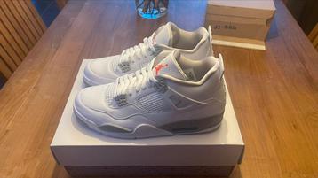 Nike Air Jordan 4 white Oreo maat 46 (B-Grade)