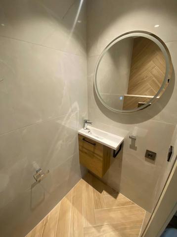 Badkamer Renovatie / Installatie | Montage | Sanitair Tegels beschikbaar voor biedingen