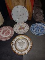 Antieke borden en 2 vaasjes, Antiek en Kunst, Antiek | Servies compleet, Ophalen of Verzenden