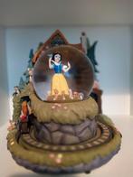 Disney snowglobe / sneeuwbol / snow globe sneeuwwitje, Ophalen of Verzenden, Sneeuwwitje of Doornroosje, Gebruikt, Beeldje of Figuurtje