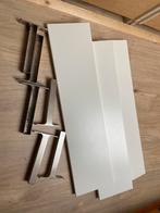3 ikea bergshult planken met beugels, Ophalen, Zo goed als nieuw
