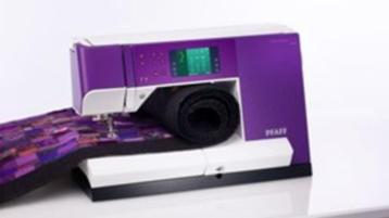 Opheffingsuitverkoop naaimachines-Pfaff expression 710 beschikbaar voor biedingen