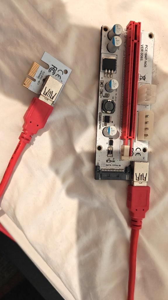 PCI-E X1 to x16 risers VER 008s GOEDE STAAT, Computers en Software, Videokaarten, Zo goed als nieuw, AMD, PCI-Express 3.0, GDDR5