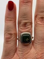 A27 Prachtige 830 zilveren ring groene steen maat 17,75, Sieraden, Tassen en Uiterlijk, Antieke sieraden, Ophalen of Verzenden