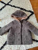 Heerlijk warme bruine winterjas van de Zara maat 86!, Kinderen en Baby's, Babykleding | Maat 86, Jasje, Gebruikt, Ophalen of Verzenden