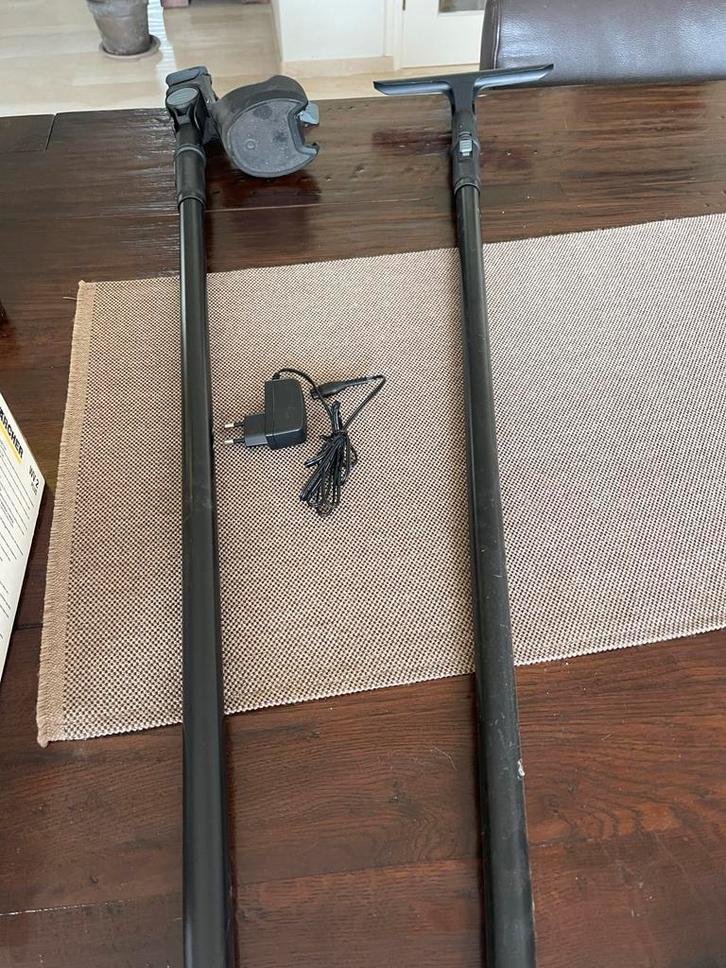 Kärcher WV2 Plus Ramenwasser + Verlengstelen (incomplete set, Witgoed en Apparatuur, Overige Witgoed en Apparatuur, Gebruikt, Ophalen of Verzenden