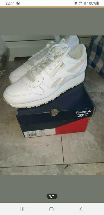 Schoenen beschikbaar voor biedingen