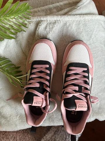 Skechers uno leer maat 39 nieuw beschikbaar voor biedingen