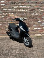 Piaggio zip 2 takt 50cc duits, Fietsen en Brommers, Scooters | Piaggio, Ophalen, Zo goed als nieuw, Zip