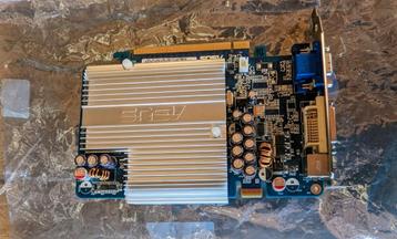 ASUS EN7600GS Stille 256MB PCI-E . beschikbaar voor biedingen