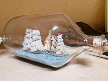 2 mini scheepjes in twee flessen! beschikbaar voor biedingen