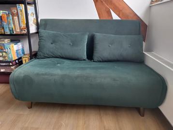 Groene Slaapbank  beschikbaar voor biedingen
