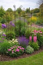 Plantensteun van massief staal.Tuin en TerrasOphalen