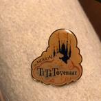 Efteling Tita Tovenaar de Musical Pin EPP56, Ophalen of Verzenden, Gebruikt, Button of Speldje
