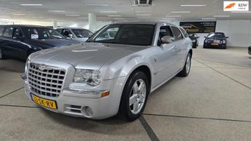 Chrysler 300C Touring 5.7 V8 HEMI AWD zeer netjes! Top! Onde beschikbaar voor biedingen