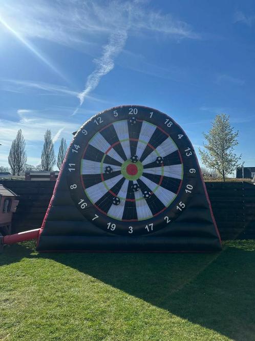 Voetbal dartbord opblaas activiteiten springkussens, Hobby en Vrije tijd, Feestartikelen | Verhuur, Zo goed als nieuw, Ophalen of Verzenden