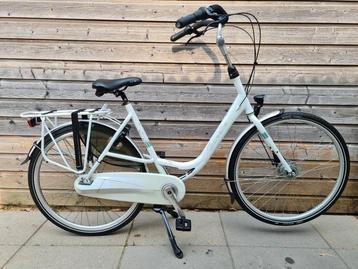 Fietsen Eindhoven Stadsfiets | Fatbike | Damesfiets beschikbaar voor biedingen