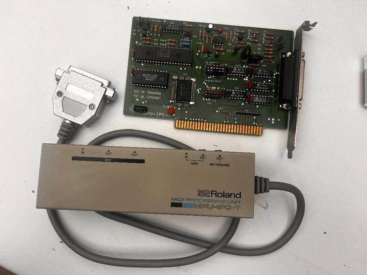 Roland -MPU-IPC-T - Midi Processing Unit, Muziek en Instrumenten, Midi-apparatuur, Gebruikt, Ophalen
