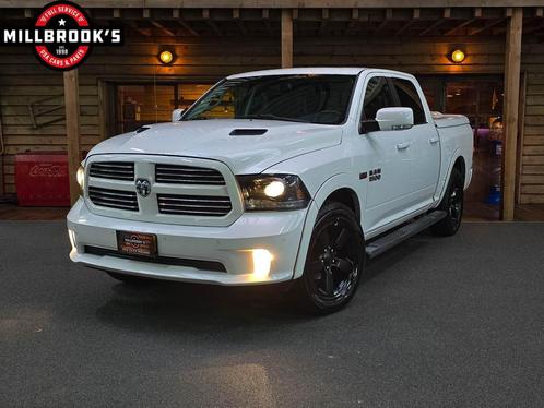 Dodge Ram 1500 5.7 V8 4x4 Sport, origineel Nederlands, bijte, Auto's, Dodge, Bedrijf, Te koop, RAM 1500, 4x4, ABS, Achteruitrijcamera