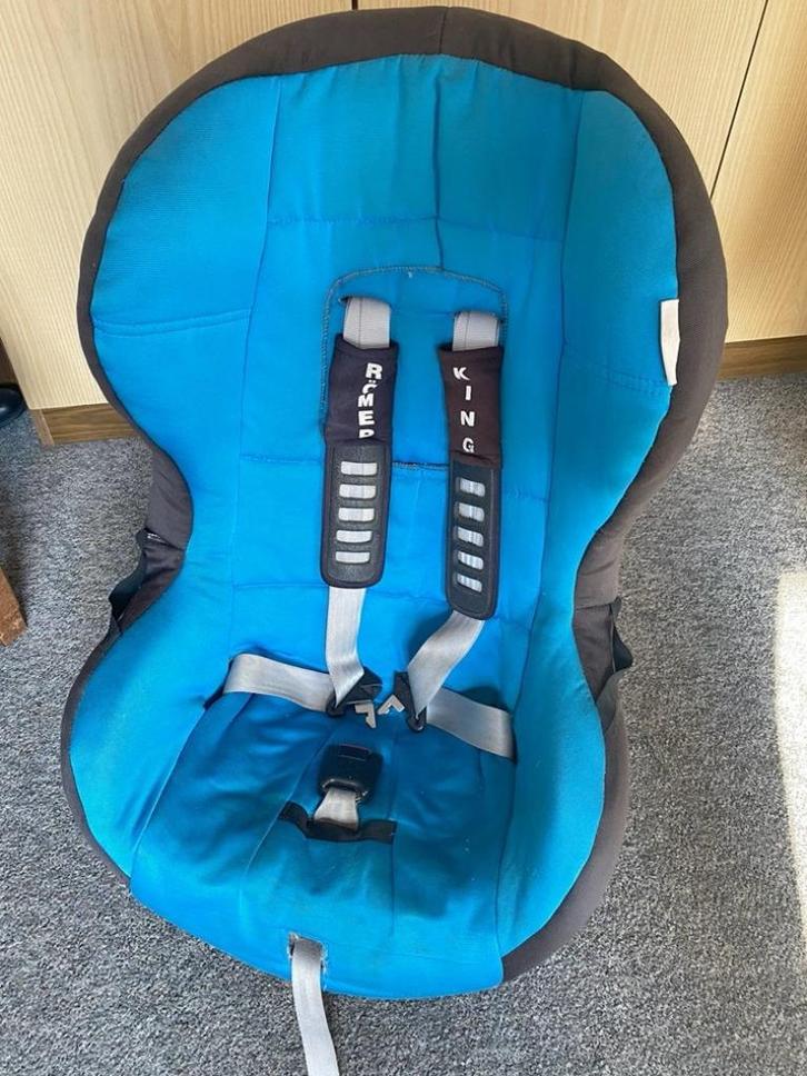 kinderautostoeltje, Kinderen en Baby's, Autostoeltjes, Gebruikt, Romer, 9 t/m 18 kg, Autogordel, Verstelbare rugleuning, Slaapstand