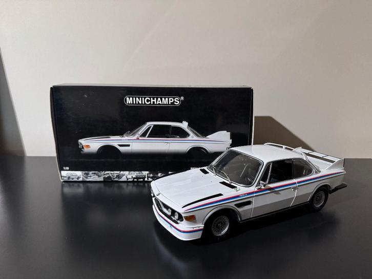 BMW 3.0 CSL With Spoiler Set 1973 Minichamps 1/18 180 029021, Hobby en Vrije tijd, Modelauto's | 1:18, Nieuw, Auto, MiniChamps