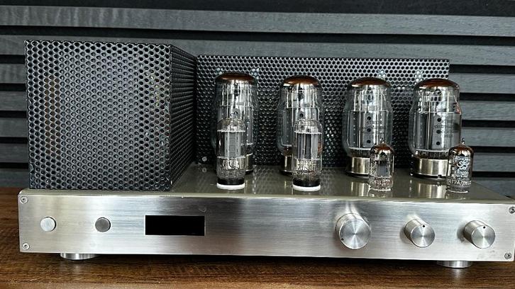 buizenversterker KT 88, Audio, Tv en Foto, Buizenversterkers, Versterker, Ophalen