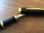 PARKER VULPEN, HIGH GLOSS BLACK, GOLD TRIM, F-NIB, NEAR NEW, Verzamelen, Pennenverzamelingen, Ophalen of Verzenden, Zo goed als nieuw