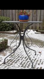 Tuintafel ijzer, 70 cm hoog, diameter 70 cm, Ophalen of Verzenden, Zo goed als nieuw, Rond, Metaal