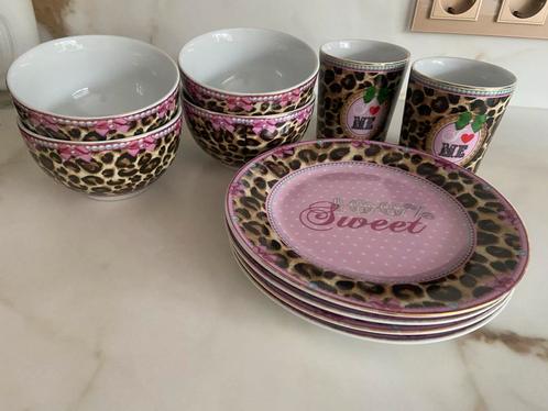 Little Diva Servies, Huis en Inrichting, Keuken | Servies, Zo goed als nieuw, Compleet servies, Overige stijlen, Porselein, Ophalen of Verzenden