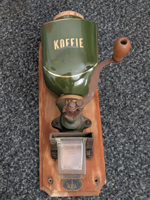 Antieke koffiemolen, wandmontage, Antiek en Kunst, Antiek | Keukenbenodigdheden, Ophalen