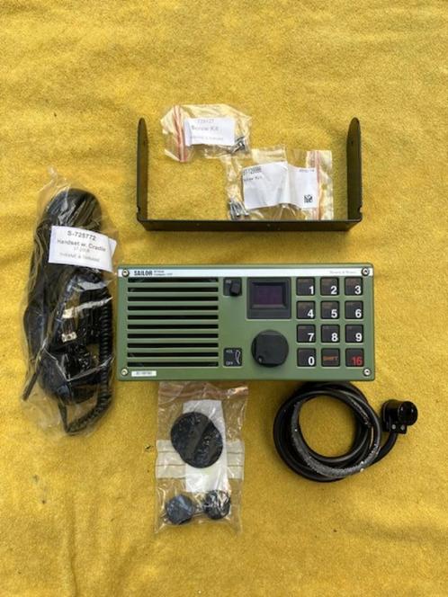 SAILOR RT2048 MARIFOON VHF RADIO, Watersport en Boten, Navigatiemiddelen en Scheepselektronica, Nieuw, Radio, Verzenden