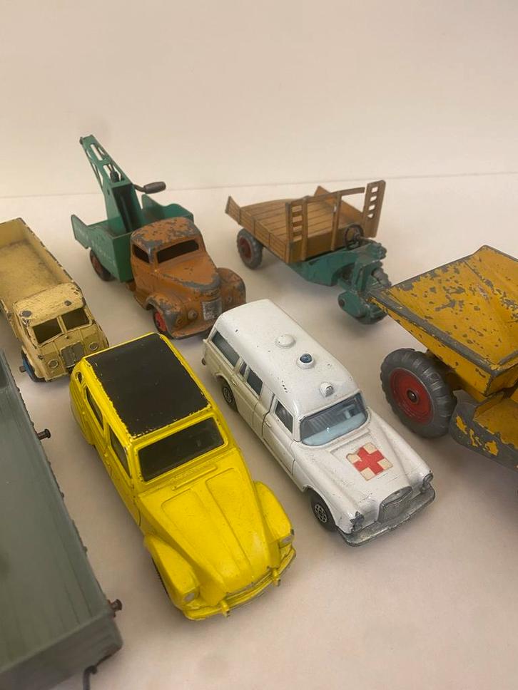 Dinky Toys Vintage Collectie (8 stuks), Hobby en Vrije tijd, Modelauto's | 1:32, Gebruikt, Ophalen of Verzenden