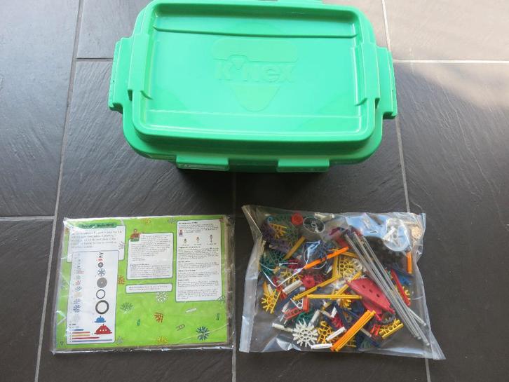 Knex constructie set van 251 delen met voorbeelden in box., Kinderen en Baby's, Speelgoed | Bouwstenen, Gebruikt, K'nex, Ophalen of Verzenden