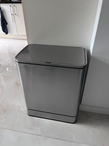 Prullenbak Simplehuman sensor zilver 55L beschikbaar voor biedingen