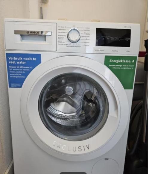 Wasmachine Bosch, Witgoed en Apparatuur, Wasmachines, Zo goed als nieuw, Voorlader, 6 tot 8 kg, 85 tot 90 cm, Energieklasse A of zuiniger