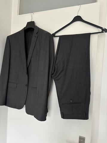 WE Fashion maatpak  Heren maat 51; nieuwstaat beschikbaar voor biedingen
