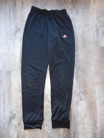 Adidas lange broek zwart maat 164 trainingsbroek beschikbaar voor biedingen