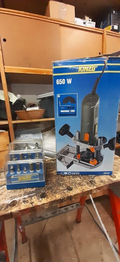 Kinzo bovenfrees, Doe-het-zelf en Verbouw, Gereedschap | Freesmachines, Zo goed als nieuw, Elektrisch, Bovenfrees, Ophalen