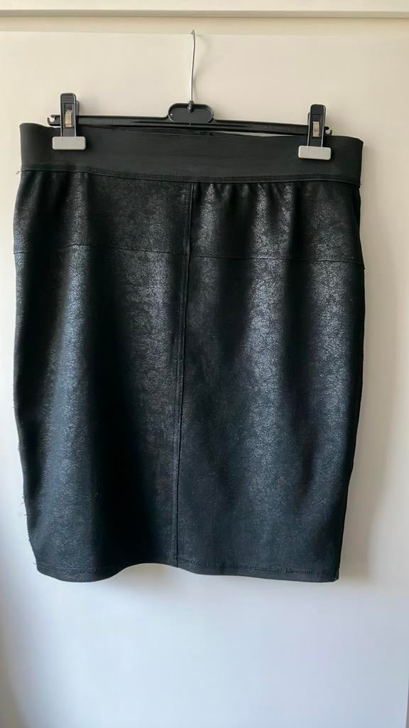 Aaiko. Zwarte ongevoerde rok. Maat L/XL, Zwart, Maat 42/44 (L), Ophalen of Verzenden, Zo goed als nieuw