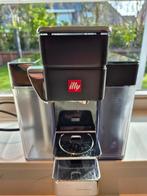 Illy Y3.3 Iperespresso Koffiemachine - Compact en Stijlvol, Ophalen, Gebruikt, Koffiemachine, Koffiepads en cups