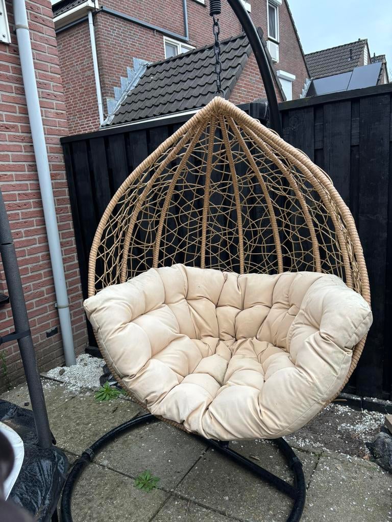 Hangstoel/tuinstoel ei met standaard, Ophalen of Verzenden, Zo goed als nieuw