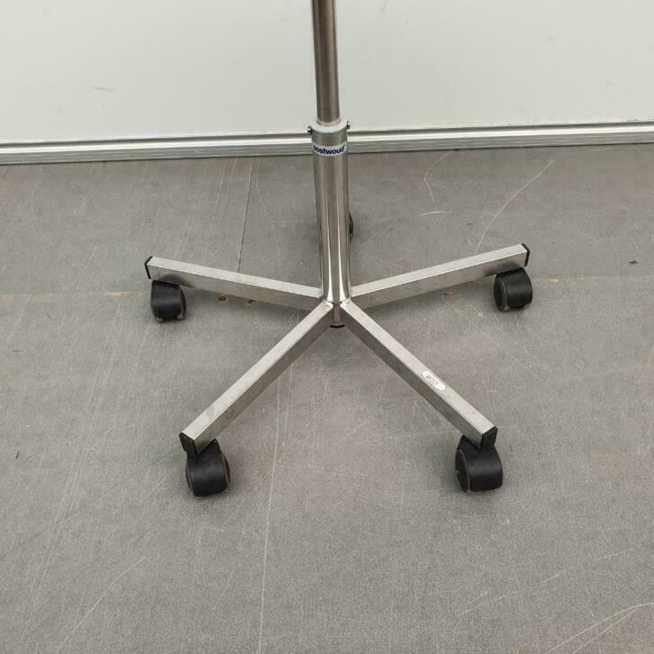 Oostwoud verrijdbare kruk retro vintage, Ophalen, In hoogte verstelbaar, 60 tot 90 cm, Gebruikt