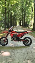 GasGas EC300 2022 - Topstaat (KTM EXC), Motoren, 300 cc, Enduro, 11 kW of minder, Minimaal motorrijbewijs A2