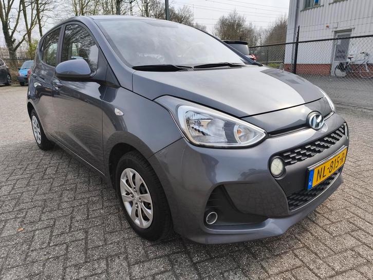 Hyundai i10 1.0i Go! ,Navigatie, Climate control, Cruise con, Auto's, Hyundai, Bedrijf, Te koop, i10, ABS, Airbags, Airconditioning