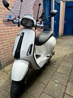 Vespa sprint 2024, Ophalen, Zo goed als nieuw, Benzine