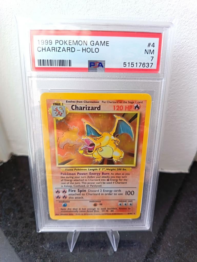 Charizard base set Pokémon kaart PSA 7, Ophalen of Verzenden, Nieuw, Losse kaart, Foil