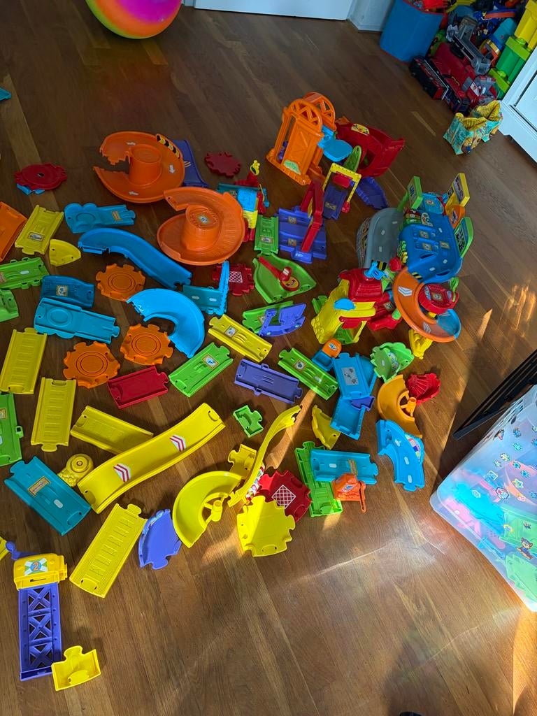 VTech Toet Toet Auto's Banen & Garage Diverse Set, Ophalen, Gebruikt, 2 tot 4 jaar