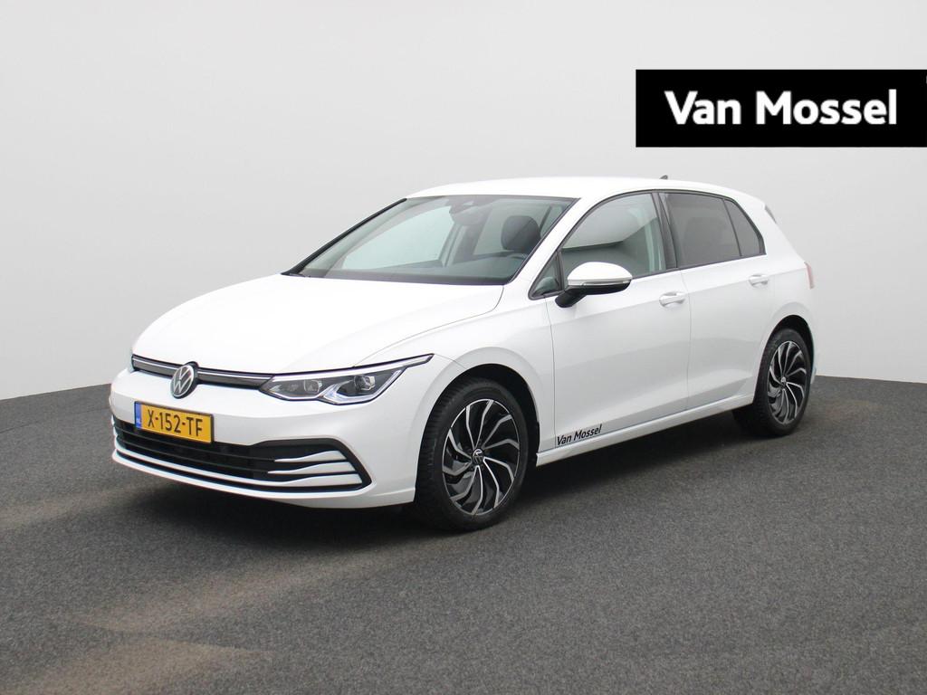 Volkswagen Golf 1.0 eTSI Life Business led matrix (iq.light), Auto's, Origineel Nederlands, Bedrijf, 650 kg, 19 km/l