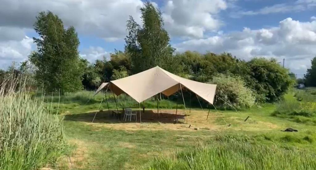 Partytent/ tuintent / STRETCHTENT / te huur incl. gratis...., Ophalen of Verzenden, Zo goed als nieuw, Geboorte of Huwelijk